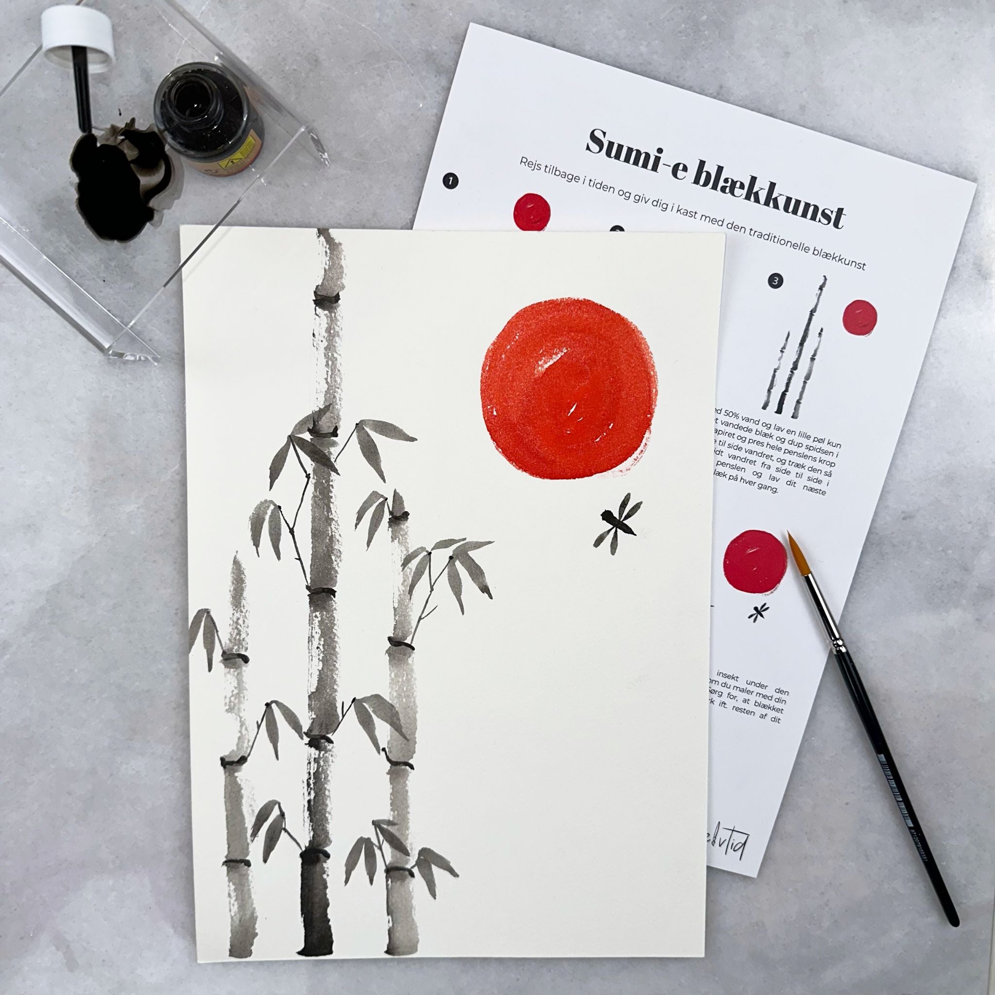 sumi-e kunst blæk og akvarelmaling japan boksen april 2023