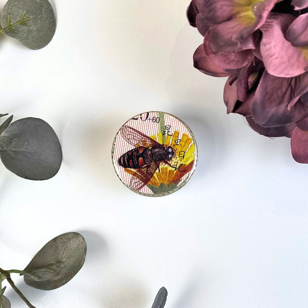 Tape med insekt frimærker